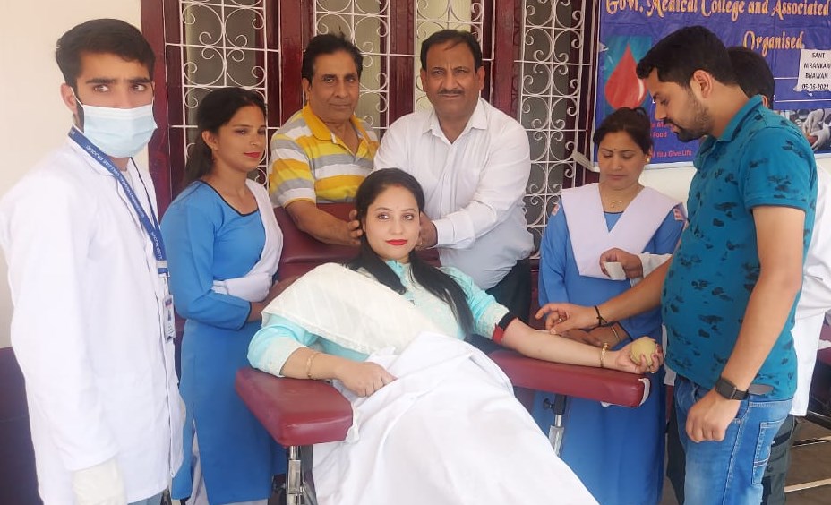 76 blood units donated by Sant Nirankari Mission,Rajouri