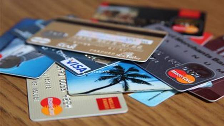 RBI hikes limit for contactless card transaction to Rs 5,000 from Rs 2,000