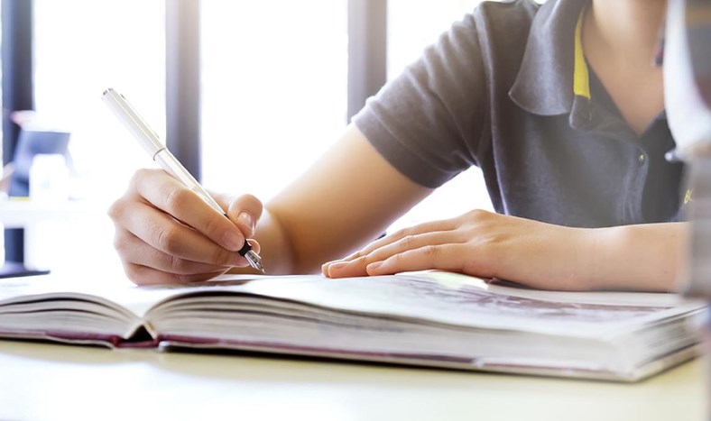 1941 candidates appear in Civil Services (Preliminary) Examination 2022  in Srinagar