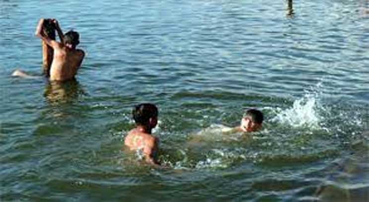 Ahead of wet weather, Srinagar, Kupwara at 35 degree record hottest July day in 8 years