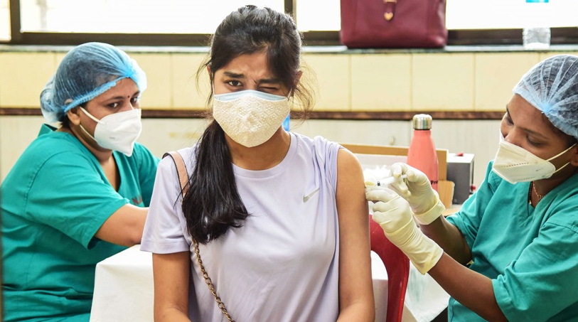 India reports 36,401 new COVID cases, 530 deaths in a day; recovery rate stands at 97.53%