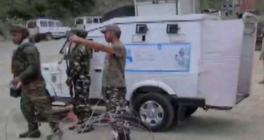 Grenade attack in Baramulla, Four CRPF personnel, civilian injured