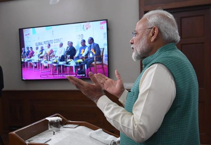 Tweet fake news, get caught, delete tweet: MEA on Imran Khan's 'UP video'