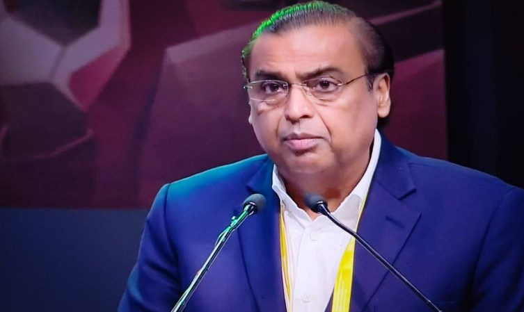  Mukesh Ambani promises 5G across India by December 2023