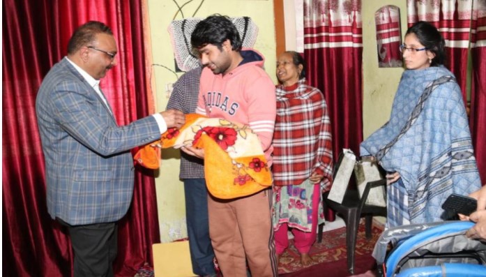 DGP Dilbag Singh visits family of slain policeman in Jammu