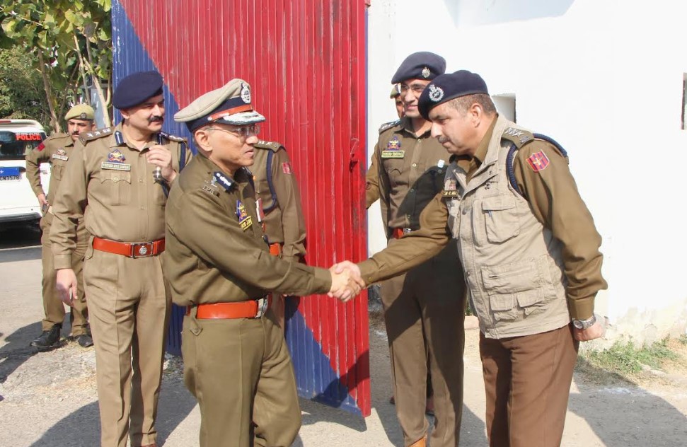 ADGP Jammu zone chairs security & crime review meeting of district Samba