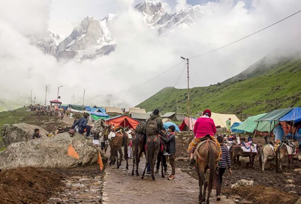 Amarnath Yatra: 6,523 Pilgrims Leave From Jammu Base Camp