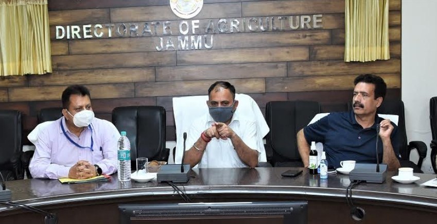 Director Agriculture Jammu reviews progress under CAPEX Budget 2021-22