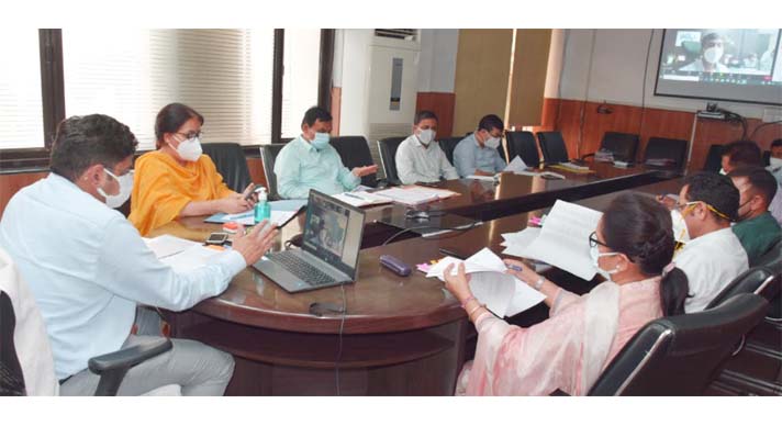 Div Com reviews regulation of brick kilns in Jammu division
