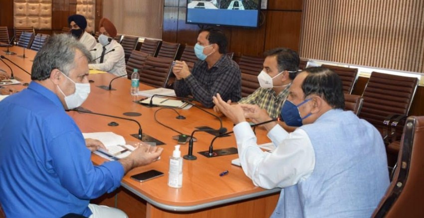 Advisor Bhatnagar reviews progress on establishment of RCoE in Automotive Technology