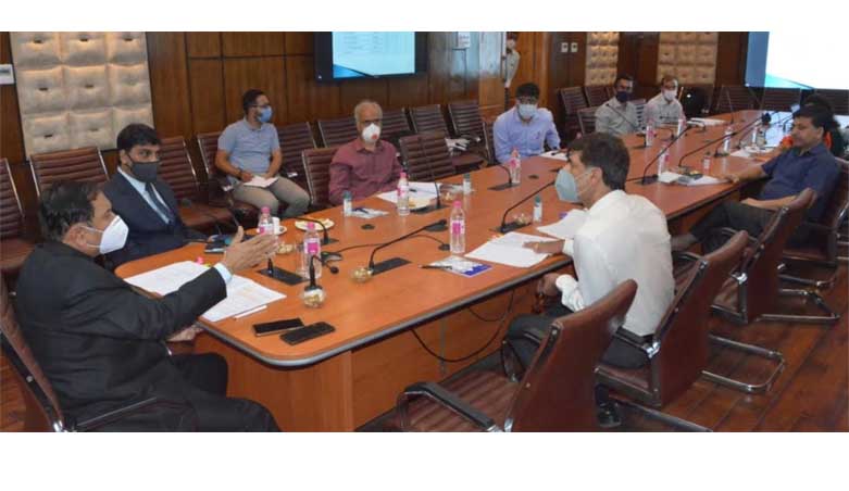 Bring innovations, new trends into JKRTC to make it profit-worthy public utility: Advisor Bhatnagar