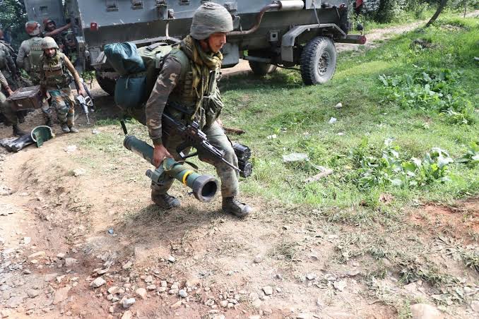 Two JeM Militants killed, One armyman Martyred while 2 Injured in Bijbihara Encounter 