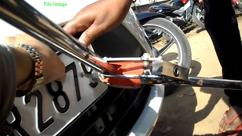 No vehicle without High security number plate to be allowed on roads: Div Comm Jammu