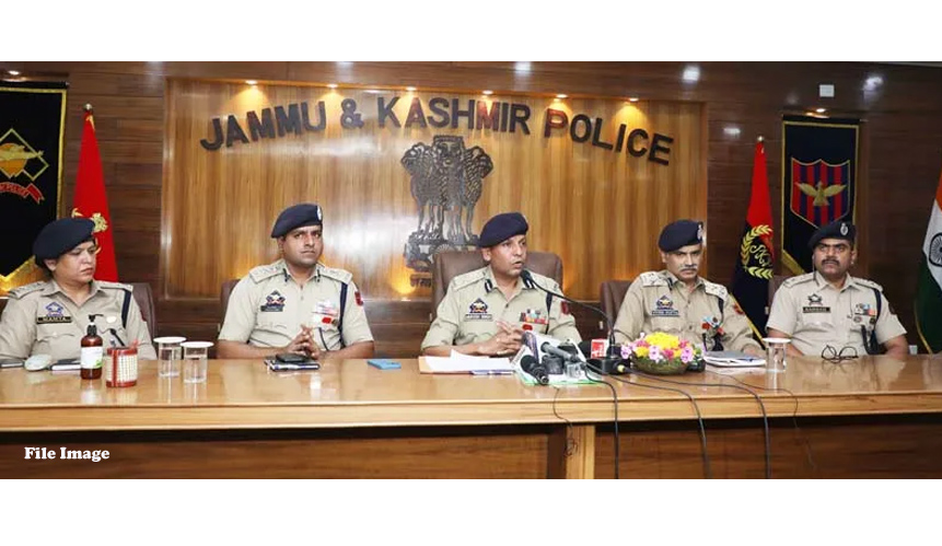 12 Kgs of heroin and cash Rs 11 lakhs recovered by Jammu Police, 03 peddlers arrested