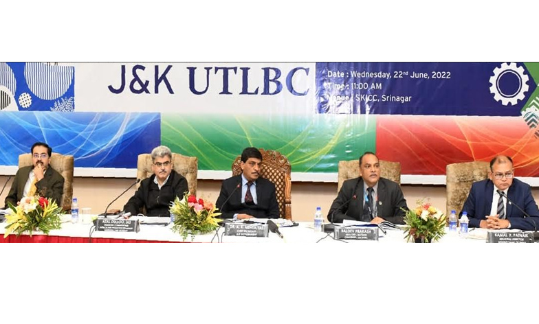 Chief Secretary emphasises on hassle-free loans to help mitigate unemployment in J&K