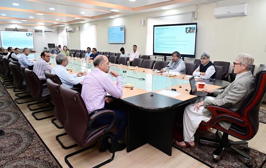 CM Omar Abdullah reviews relief, rehabilitation efforts in calamity-hit Kishtwar, Kathua