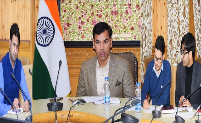 Encourage people against usage of crude electric devices: Div Com Kashmir to DCs