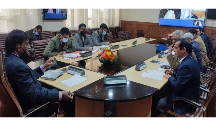 CS interacts with representatives of FCIK
