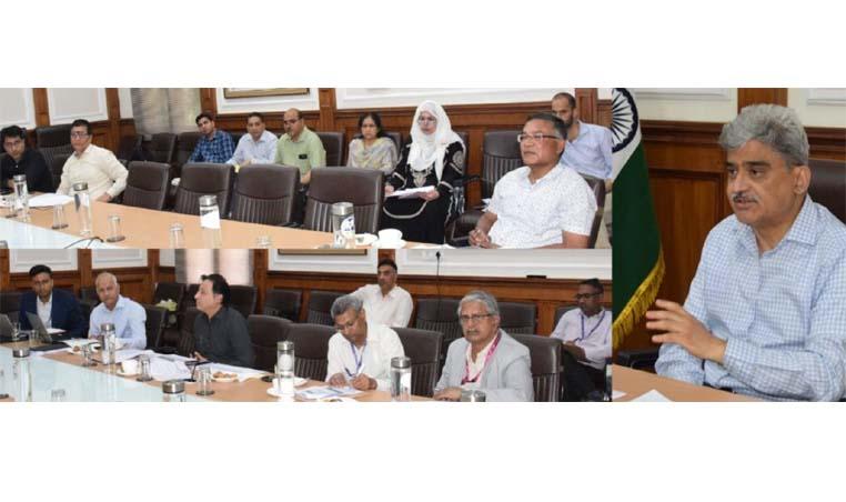 Leverage NABARD funding to accelerate critical public infra development across JK: CS