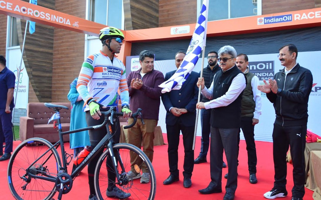 Chief Secretary flags off longest cycling expedition ‘Race Across India’ from Srinagar
