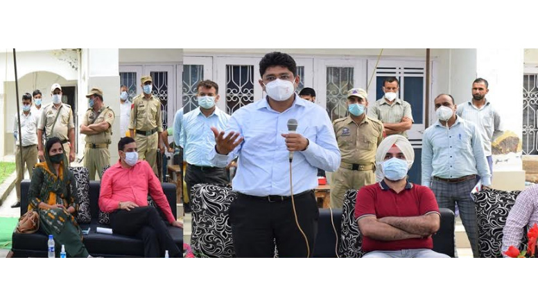 Govt committed to promote transparency, accountability & corruption free system: Div Com Jammu
