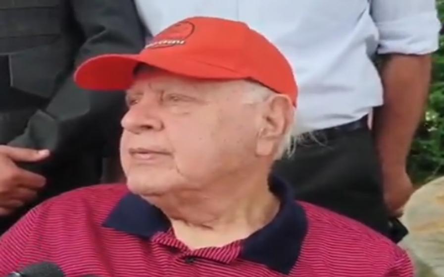 Yasha Mudgal meets tourism stake holders in Jammu; discusses Registration and Trade Rules among other issues 