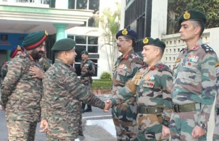 Northern Army commander reviews operational preparedness of 16 Corps