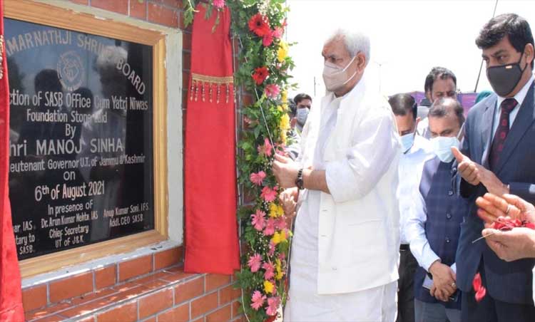 Lt Governor lays foundation stone of Office cum Yatri Niwas of Shri Amarnathji Shrine Board