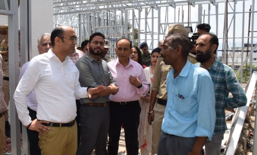 Secretary Health visits Udhampur, inspects works on ongoing projects