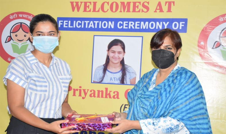 Samba Admin felicitates Flying Officer Priyanka