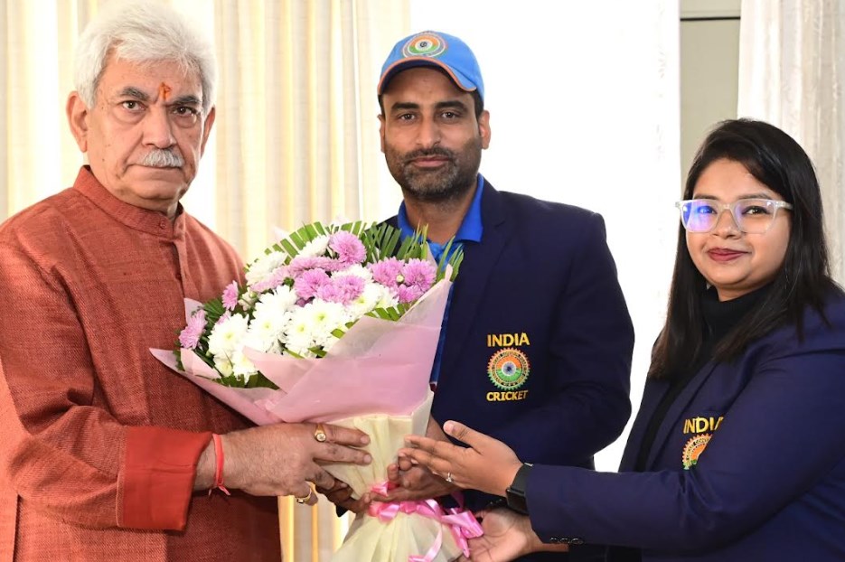 Indian Divyang Cricket Team Captain calls on Lt Governor