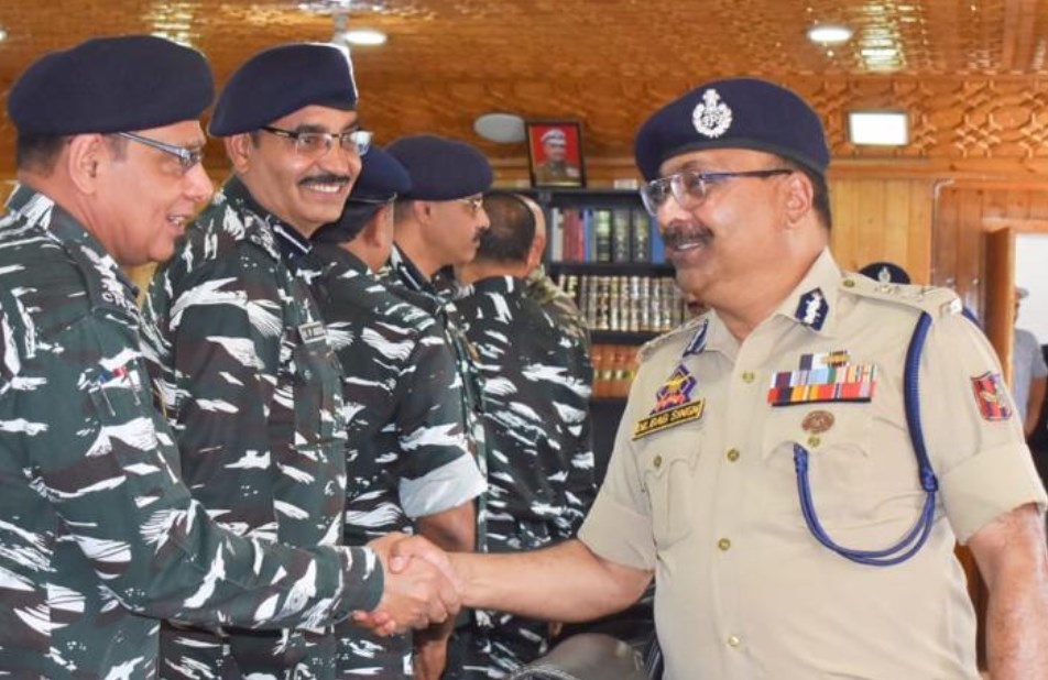 In wake of recent attacks, J&K DGP reviews security scenario of south Kashmir