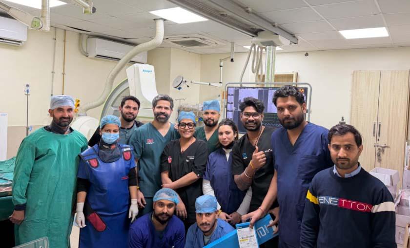 Dr. Nikhil Mahajan Performs Rare Leadless Pacemaker (AVEIR) Implantation at KD Hospital