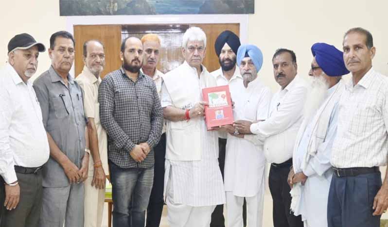 Political Leaders, CGM SBI and J&K Sharnarthi Action Committee delegation call on Lt Governor