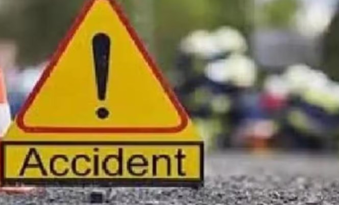 7 Baratis injured in road mishap in J&K
