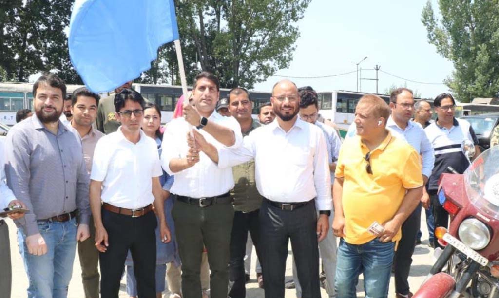 DC Srinagar flags off retrofitted high end enforcement vehicles to strengthen Road Safety measures