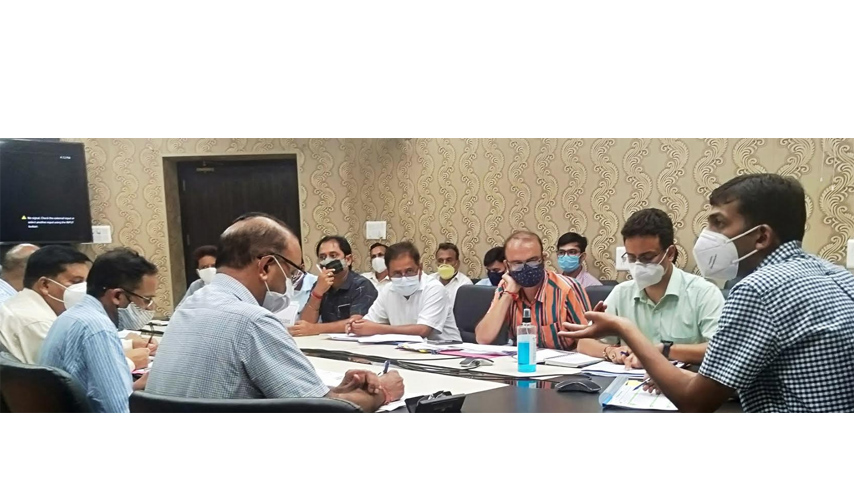 DC Jammu reviews progress of District Capex plan, NABARD works