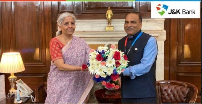 J&K Bank MD Baldev Prakash calls upon Union Finance Minister