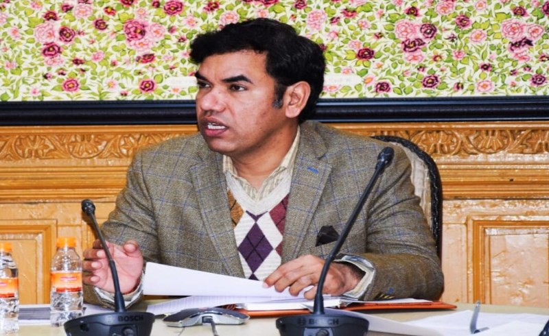 School timings in Srinagar changed to avoid traffic jams: Div Com Kashmir