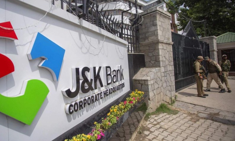 J&K Bank wins best performance award for implementing PMEGP in North India
