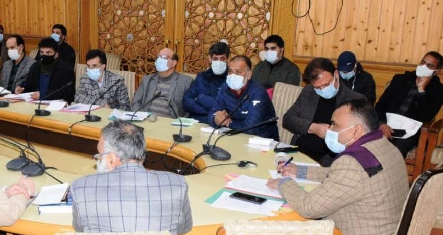 Div Com Kashmir reviews preparation for Shri AmarnathJi Yatra-2022
