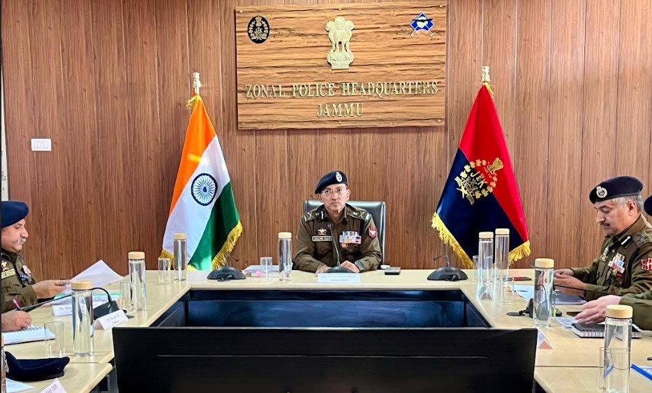 ADGP Jammu chairs meeting to review Republic Day arrangements