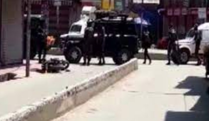Militants open fire at police party in J&K’s Baramulla