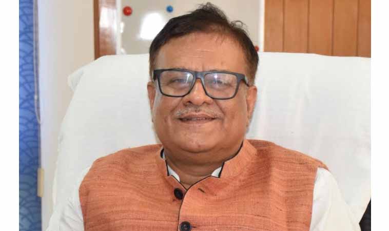Prof. Pragati Kumar assumes charge as Vice-Chancellor of SMVDU