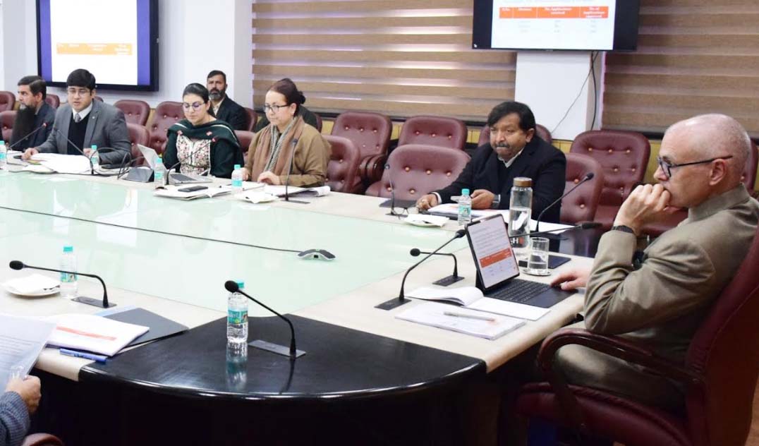 Chief Minister Omar Abdullah reviews functioning of Information Department