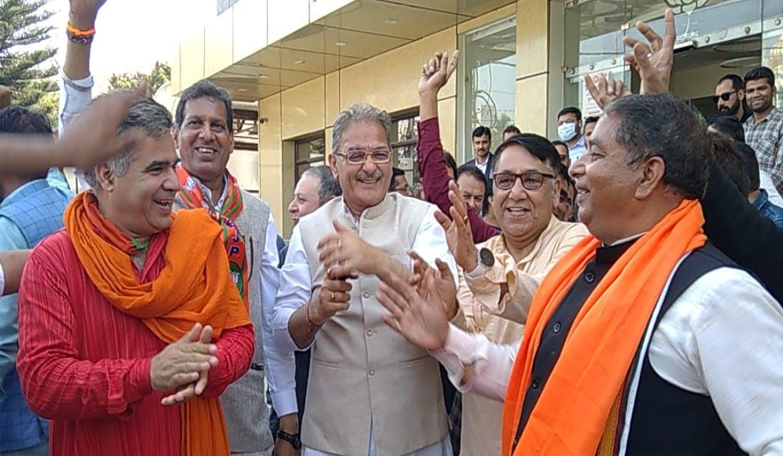 J&K BJP celebrates splendid results in UP, Uttarakhand, Goa, Manipur Assembly elections