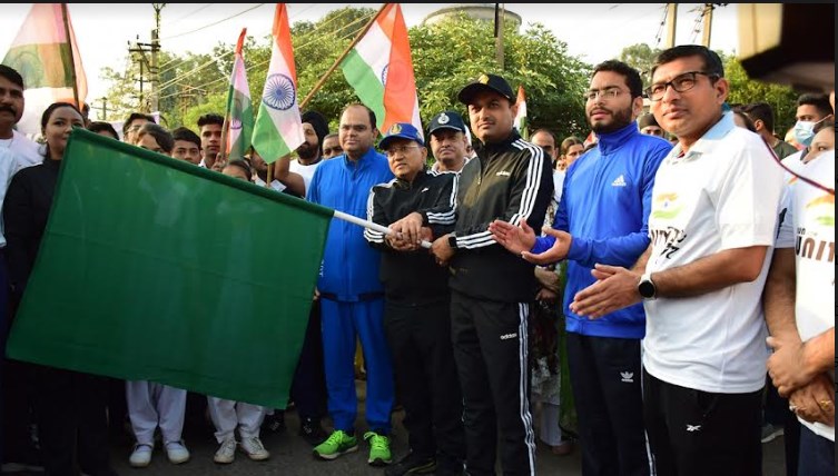 National Unity Day: Div Com, IGP flag off "Run for Unity" in Jammu