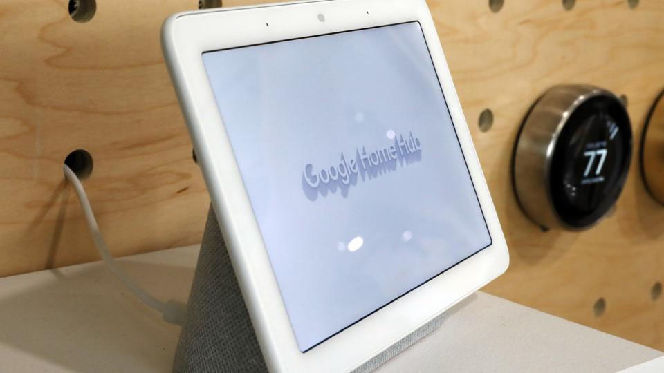 Human workers had access to over 1,000 Google Assistant recordings