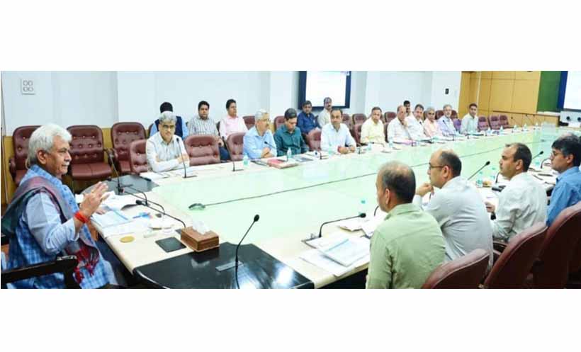 District admin Kishtwar bags second position in J&K under SKOCH GOLD Category Award