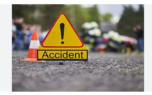 05 injured in road accident in Rajouri